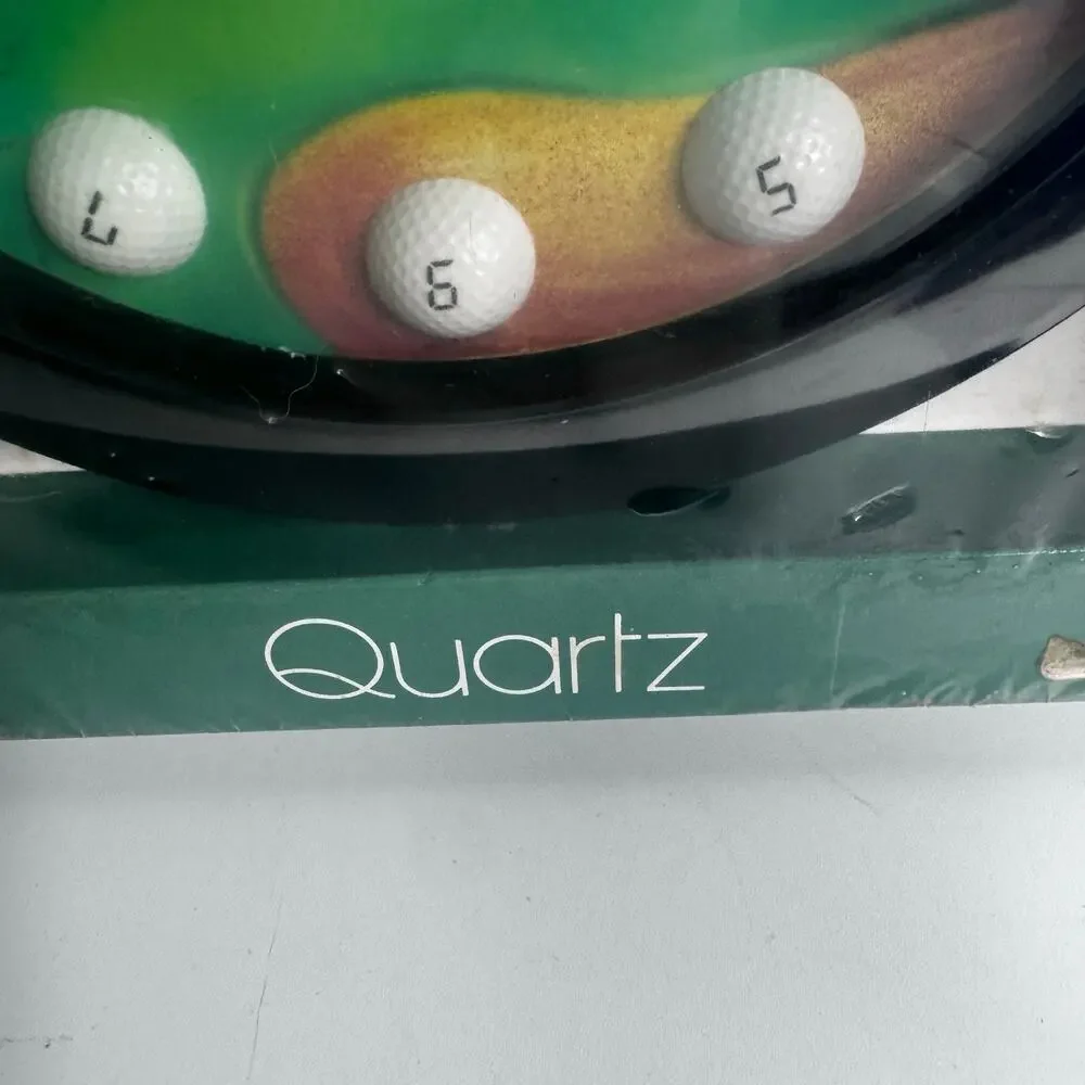 Golf Wall Clock Quartz 3D Golf Balls on Course Decor Kirch Taiwan 11”